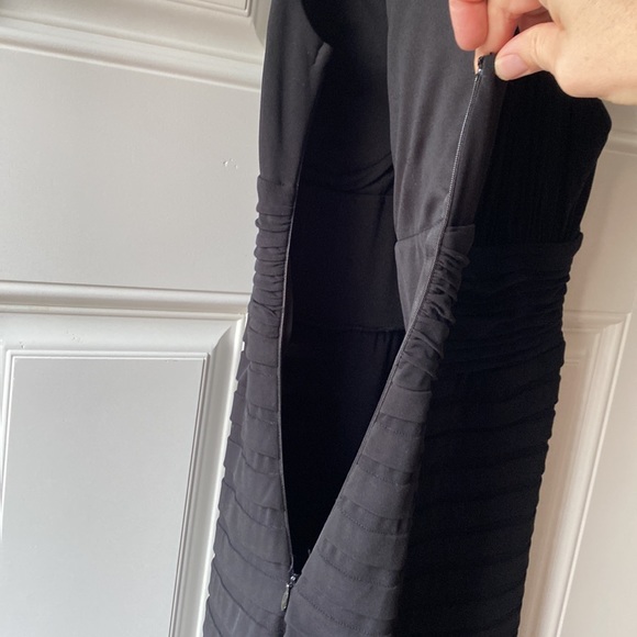 MELROSE bandage style cocktail dress. Black. Size 10. - Picture 7 of 10